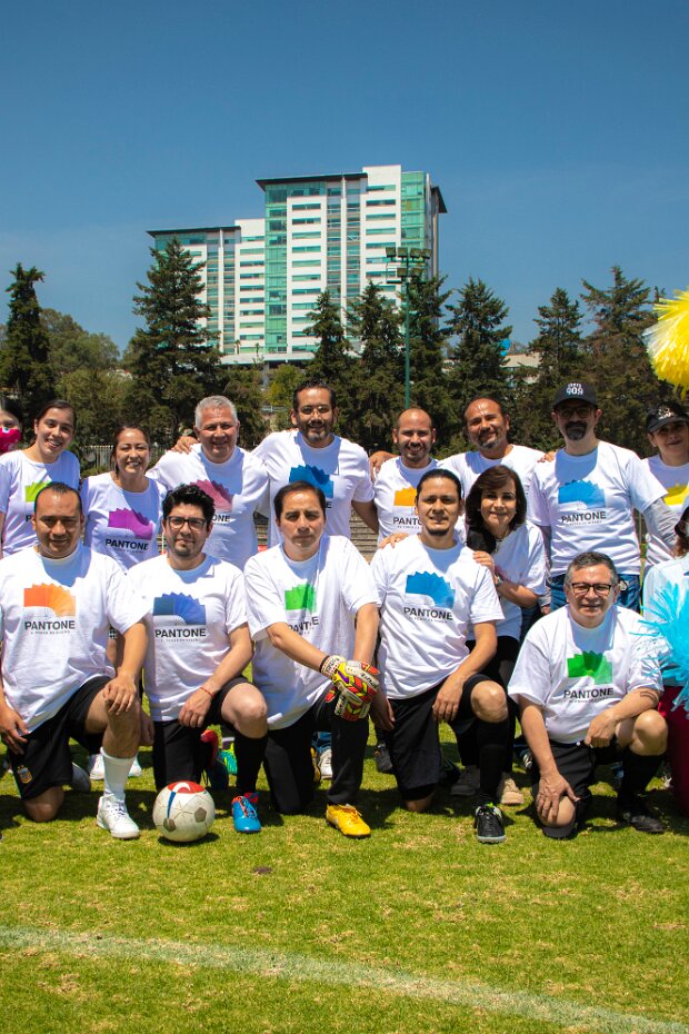 Día C 2022: Equipo Pantone